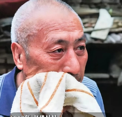 据说，赵作海拿到65万调解赔偿款时法官跟他说，老赵以后你就安心过好生活！没想到几