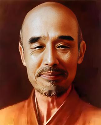 弘一法师曾说：“总有一天你会看清，世上根本没有亲情，也没有友情，更没有爱