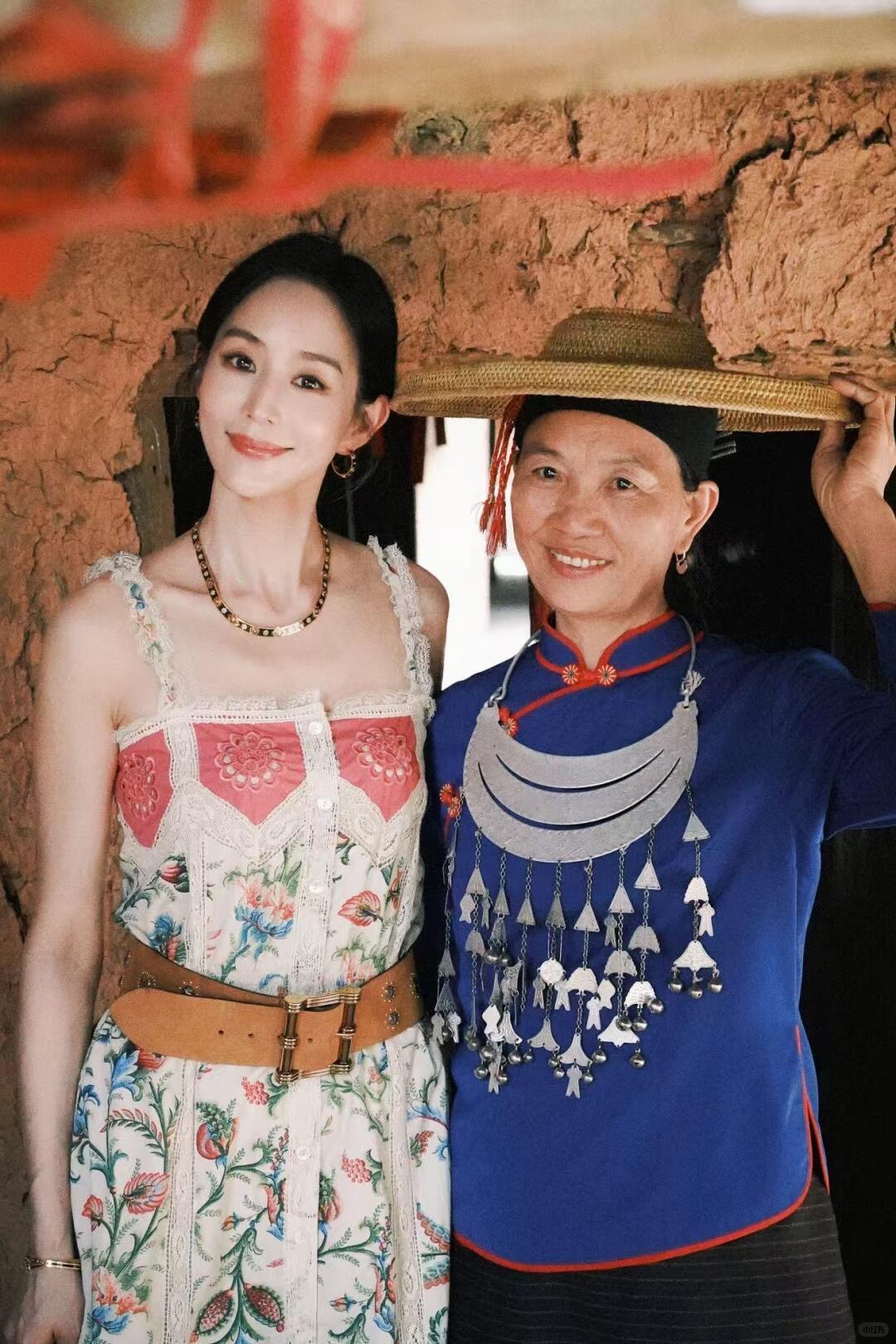 影视署名新规曝光，张钧甯直接冲上热搜。我们叫了二十年的张钧甯，居然只是“平替名