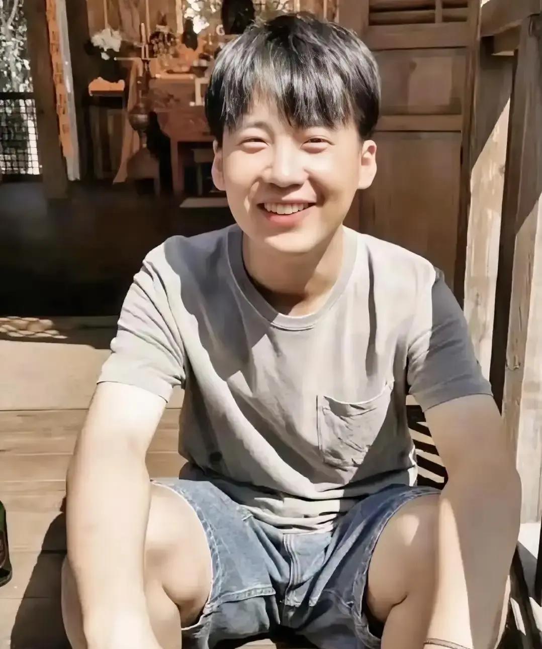 5000万播放的辈分修罗场郭麒麟在《花花万物》里那句“小S姑姑”让全网笑到