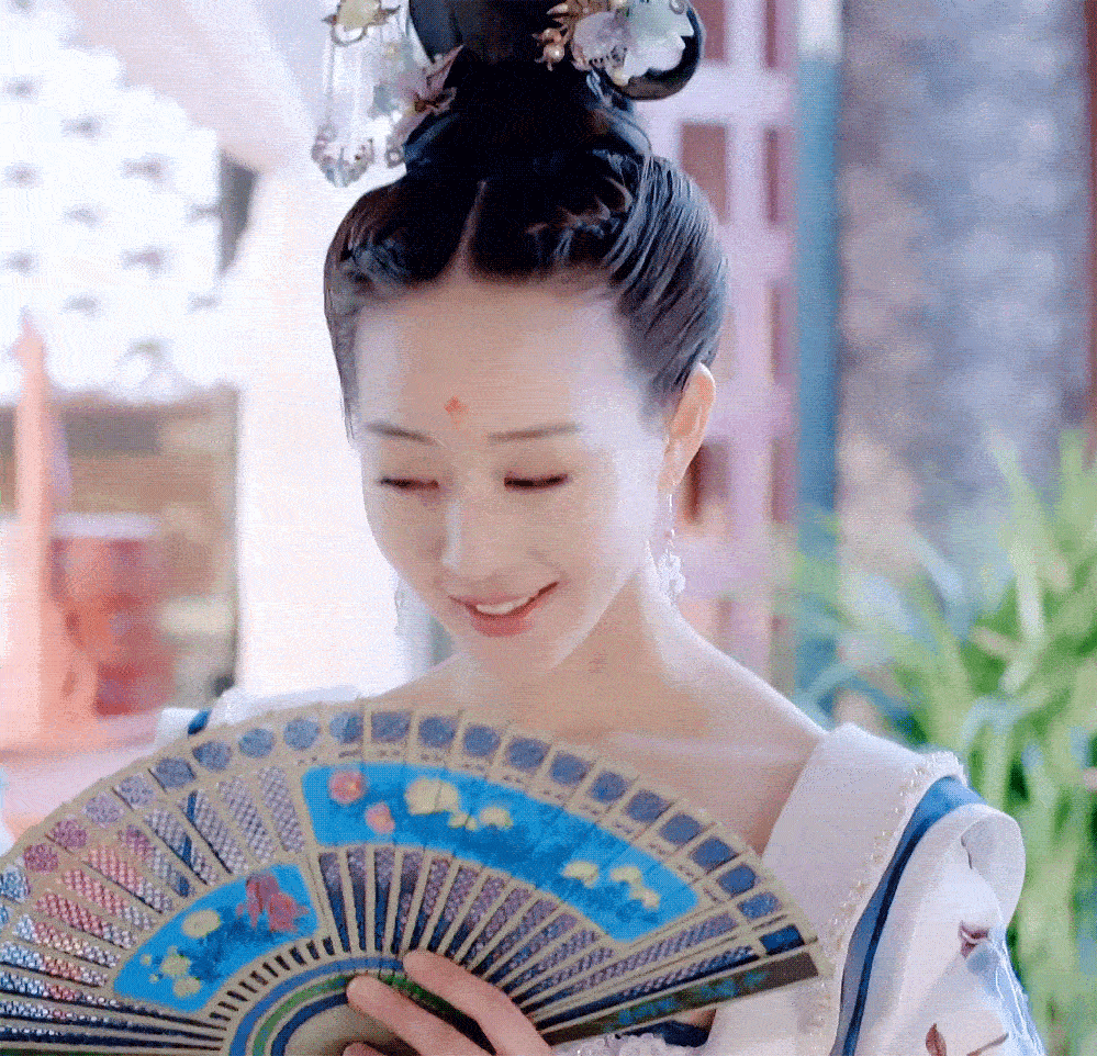 张钧甯《武媚娘传奇》徐慧蓝白宫装​​​