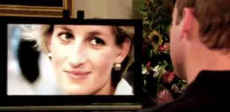 2017年的慈善活动中，主办方在播放黛安娜王妃生前做活动的视频时，让威廉王子也一