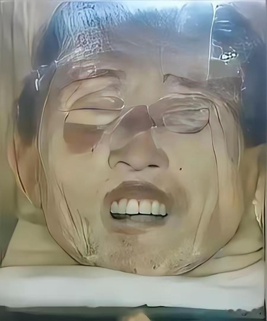 百年漂泊，陈翰章的头颅终归故土！空荡的眼窝曾怒对豺狼，被割的舌根永守家国机密，2