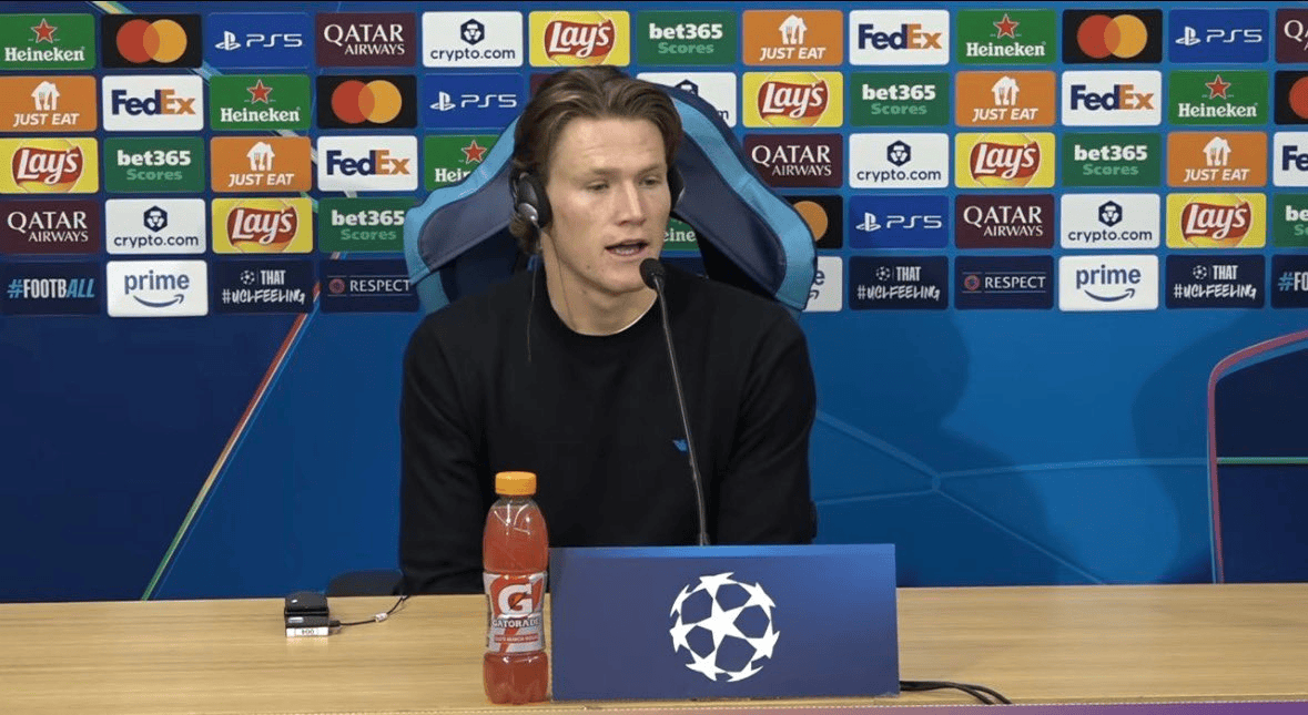 麦克托米奈: 我头大所以头球强;卡里克没让我意外&祝他好运