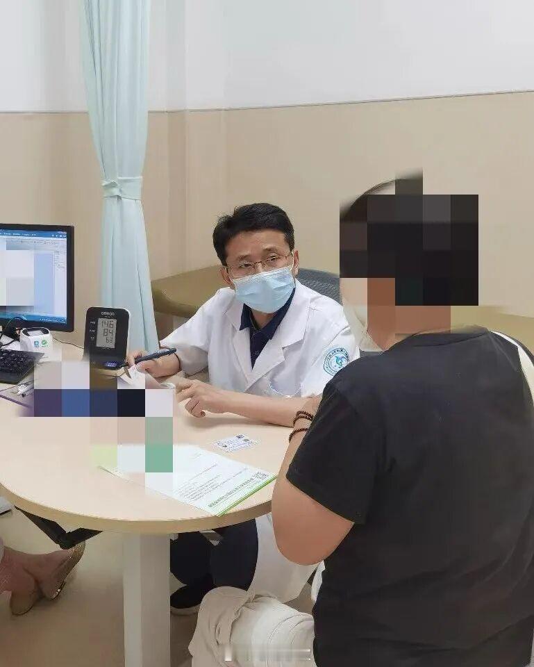 宁波九旬奶奶胃胀竟查出糖尿病宁波九旬李奶奶因胃胀半月、呕吐乏力就医，起初被误以