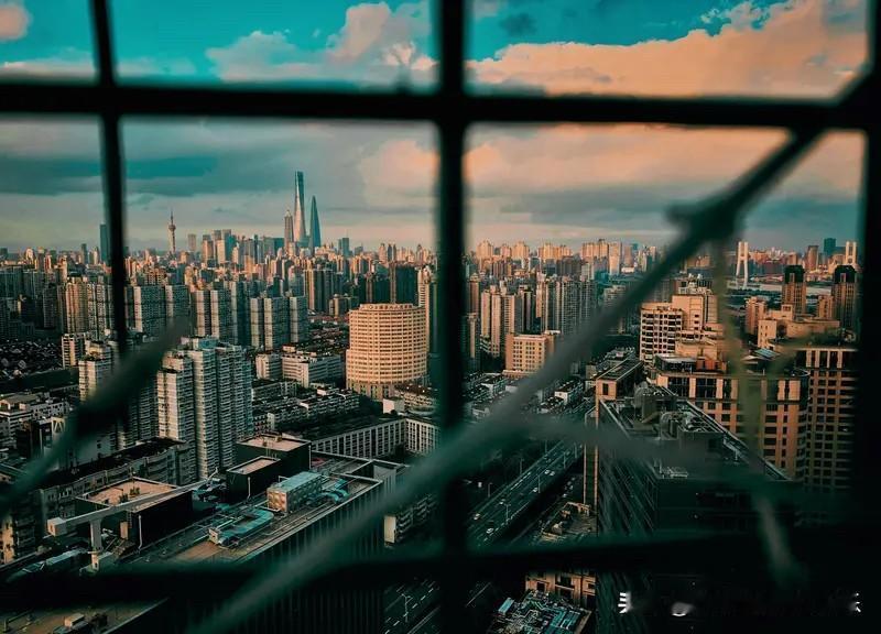 现在条件好还单身的男人、女人，大部分都是太挑剔了。朋友的儿子，博士毕业，95年