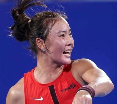 袁悦2-0轻取3号种子比勒尔，挺进罗马站资格赛决胜轮！2026