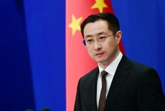 郭正亮称：黄岩岛将是中美最后的战场也是美国的底线，如果中国敢填海，美国就直接把黄