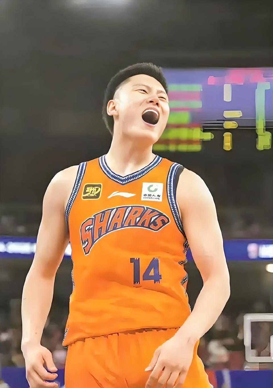 上海112-80狂胜山西，没想到最高得分的是他们三位球员！！李弘权：上场1