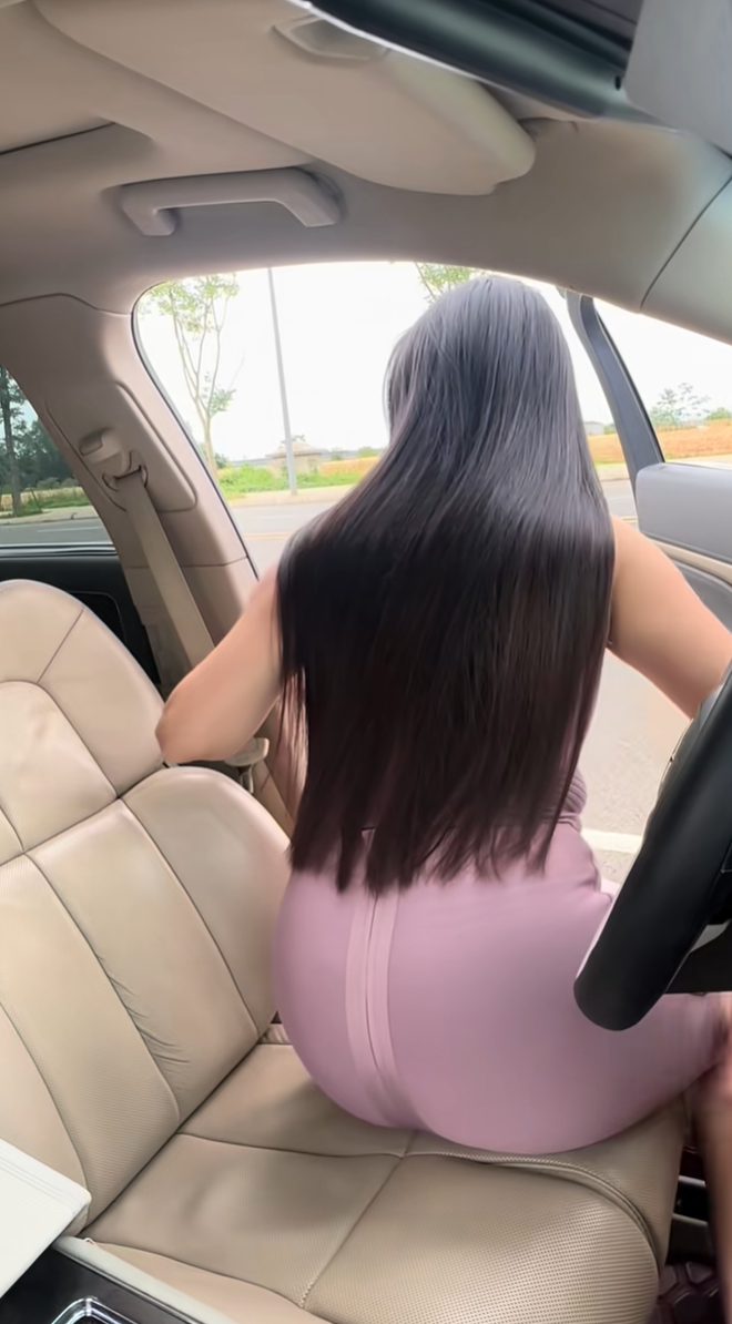 老婆新买的衣服，越来越不懂她的审美了