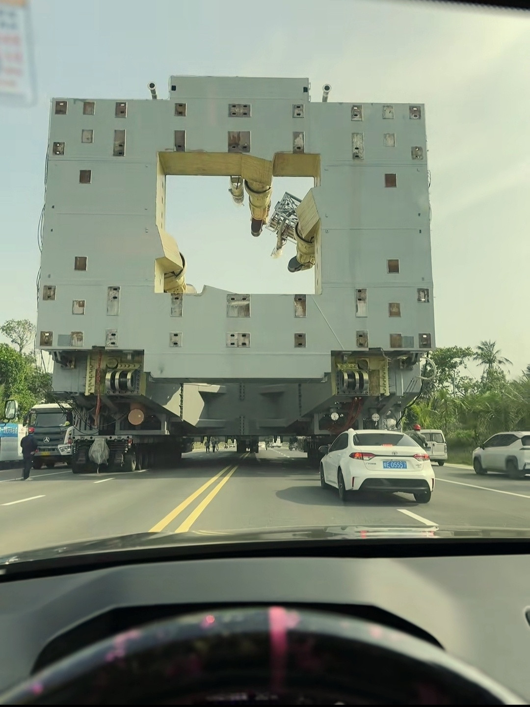 长征十号乙要来了，不是火箭，是运输车