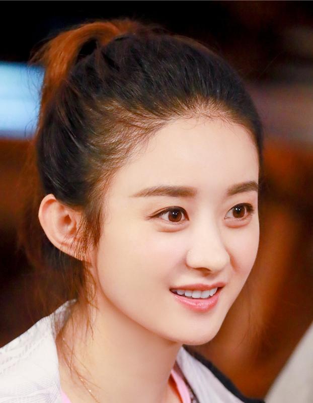 赵丽颖为何三度提名白玉兰却未获奖？她凭借哪些作品引发热议？赵丽颖凭借仙侠剧《花