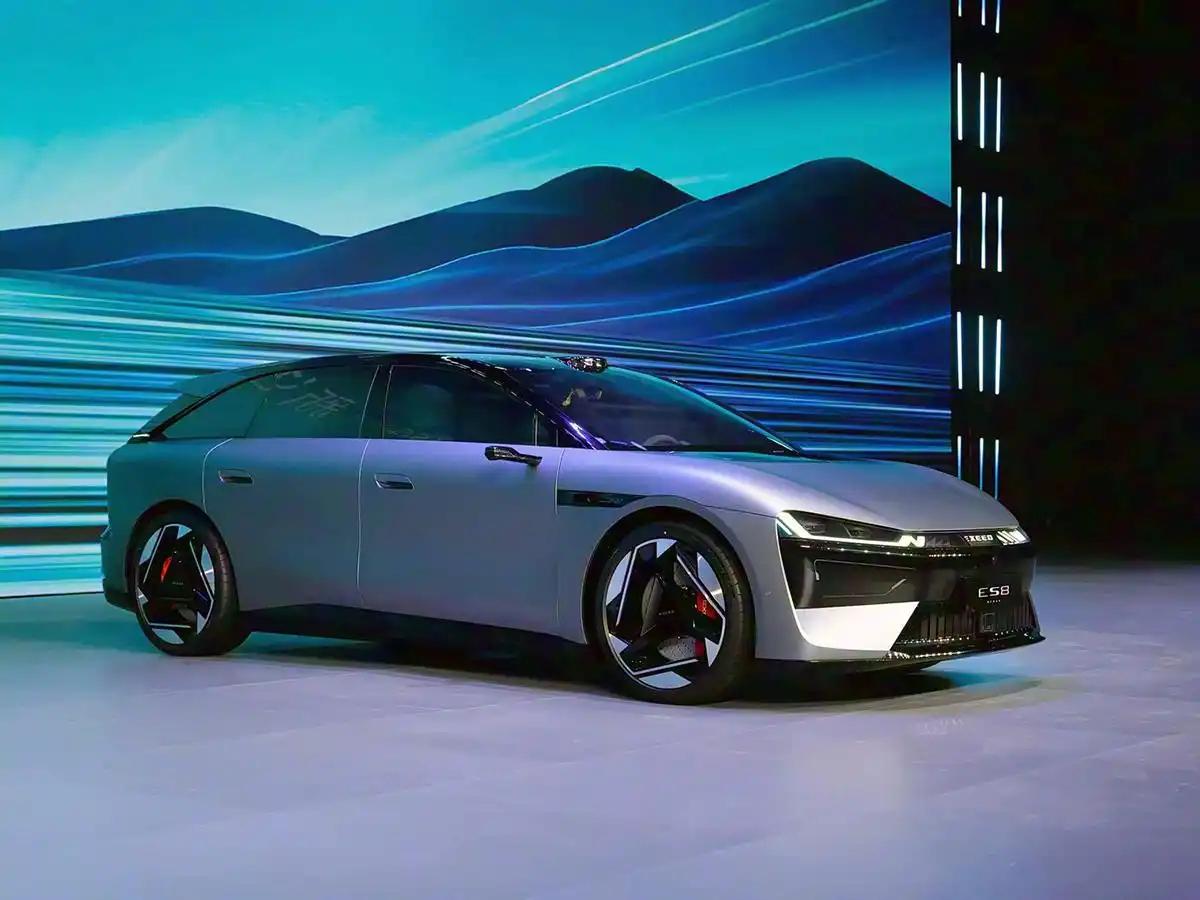 2026年2月，奇瑞星途ES8概念车的发布，为高端纯电市场注入了全新的