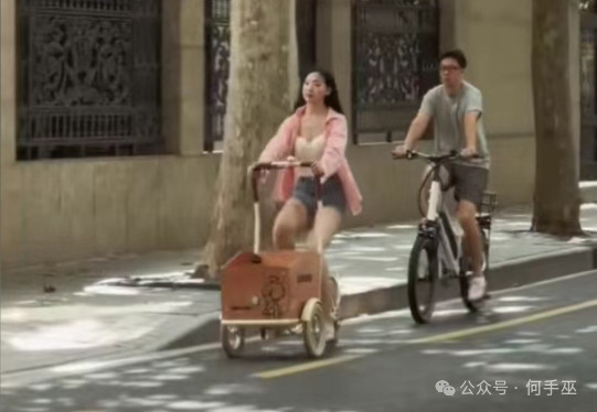 上海年轻人，已经不骑小布了 不过都是彪哥玩剩下的