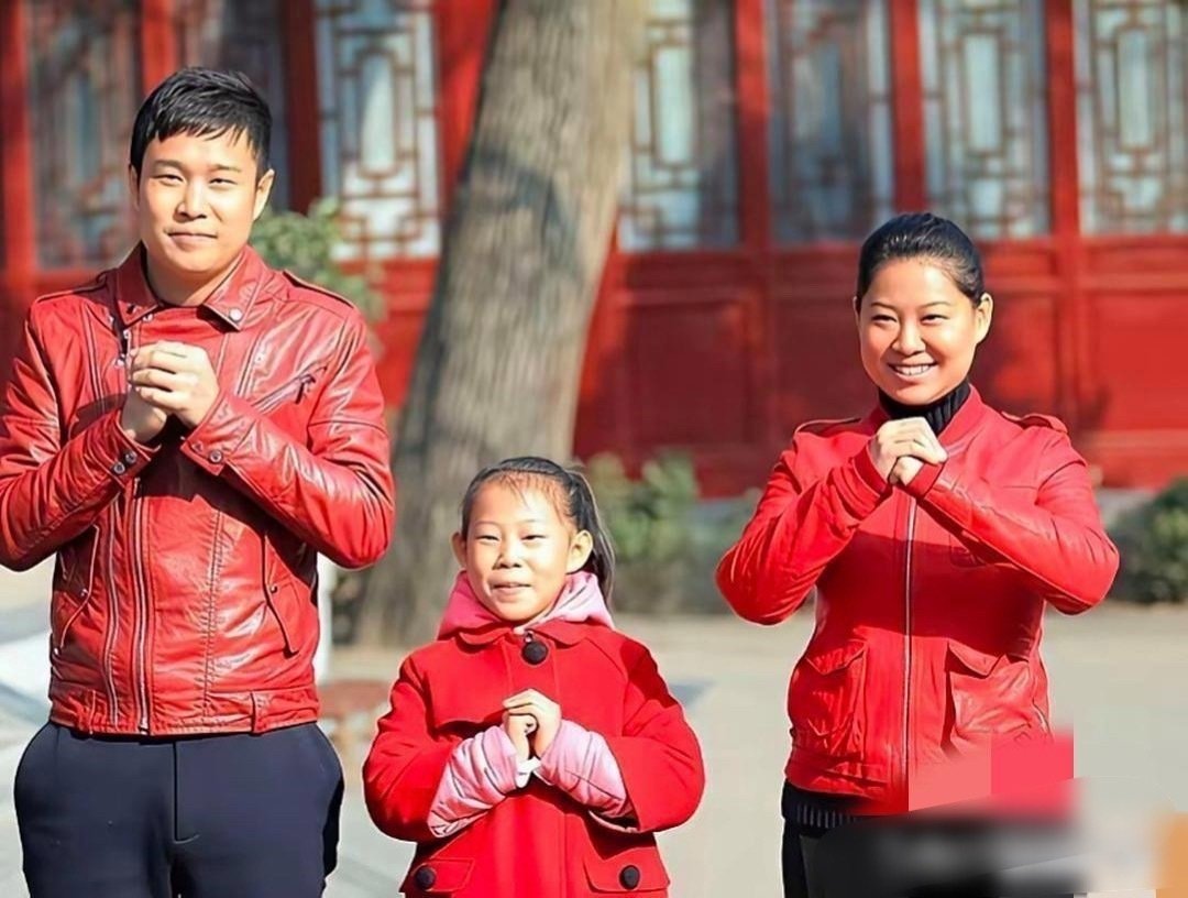 天知道￼沈佳润⁠￼￼脸上动了多少刀子​