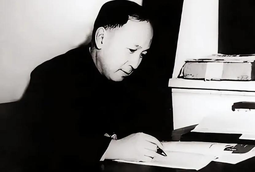 🌞钱学森的工作时间永远不超过8个小时，而且从来不加夜班，只要一下班，钱学森