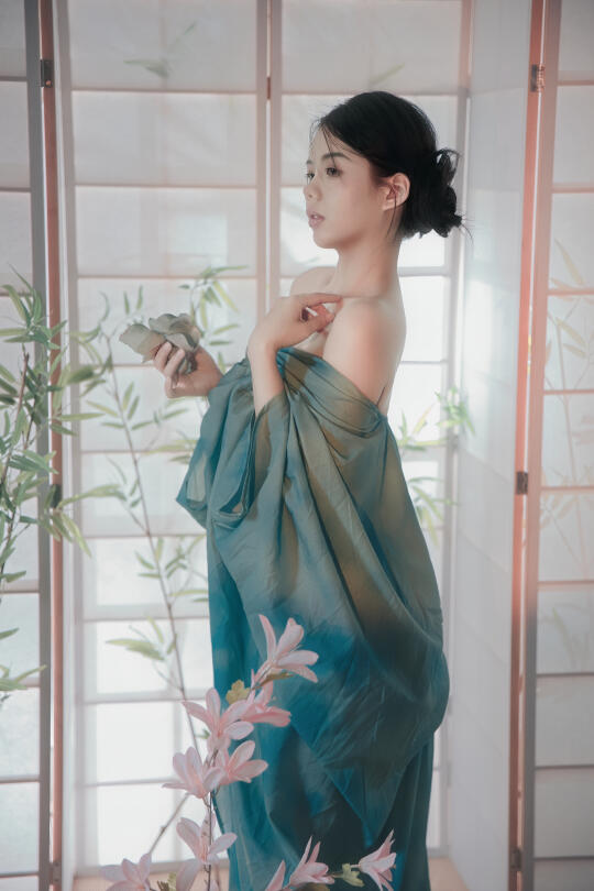 怎么会有这么美的中式写真啊！