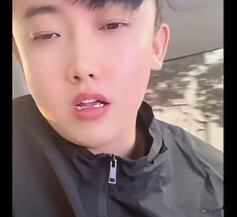 四川可乐哽咽回应和小仙女离婚，抚养权归我但他任何时候可以看望！