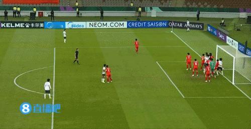 三个进球个个精彩彭啸：你抱也抱了，拉也拉了，就是没挡住我的头球，不怨你！向余