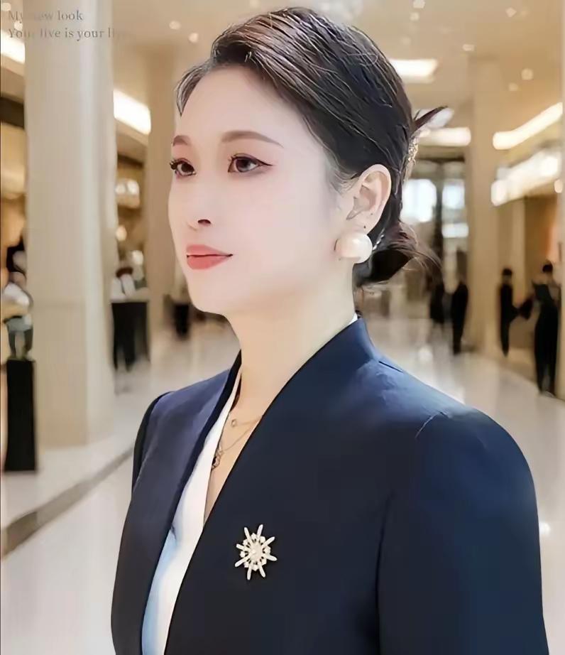 这个问题其实挺扎心的。咱们得先承认一件事：现在社会上很多人不是不想做好事，是被“