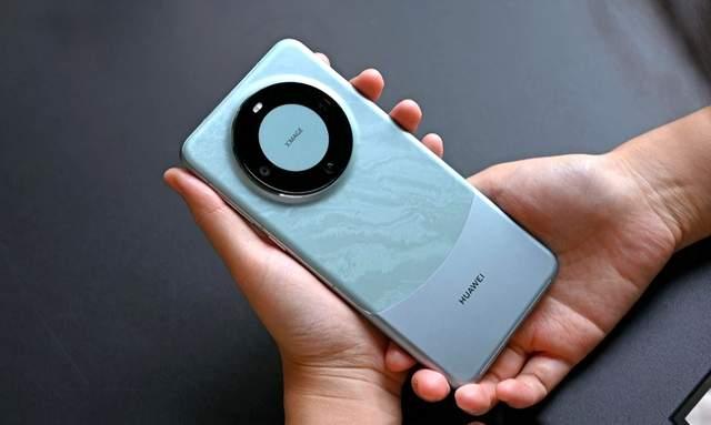 华为Mate70Air新机，6.6mm机身塞入6500mAh电池，续航与厚度