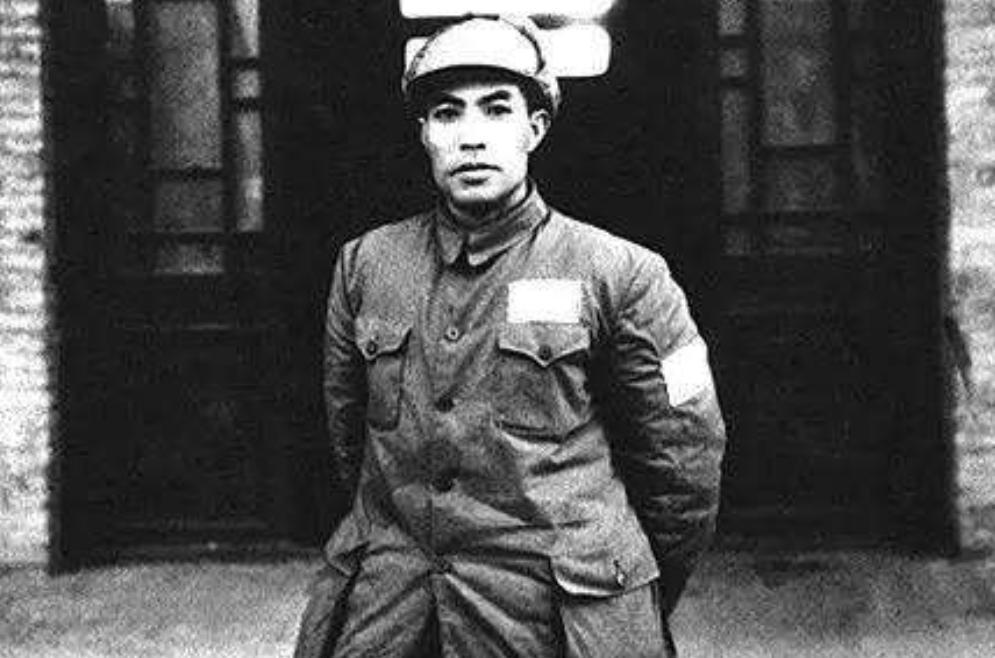 军统特务摇身一变成我党刑警队长，不久又被处死刑，40年后才昭雪这个人就是聂士庆