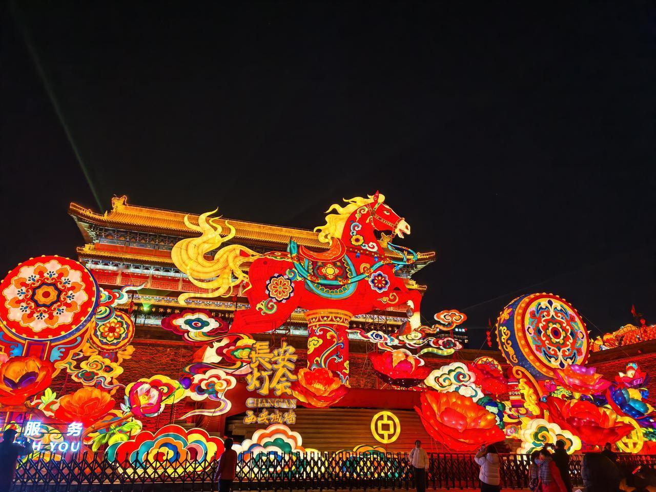 另外，宝鸡背靠大树陕西，2025年陕西省GDP36551.1亿元，而甘肃省为13