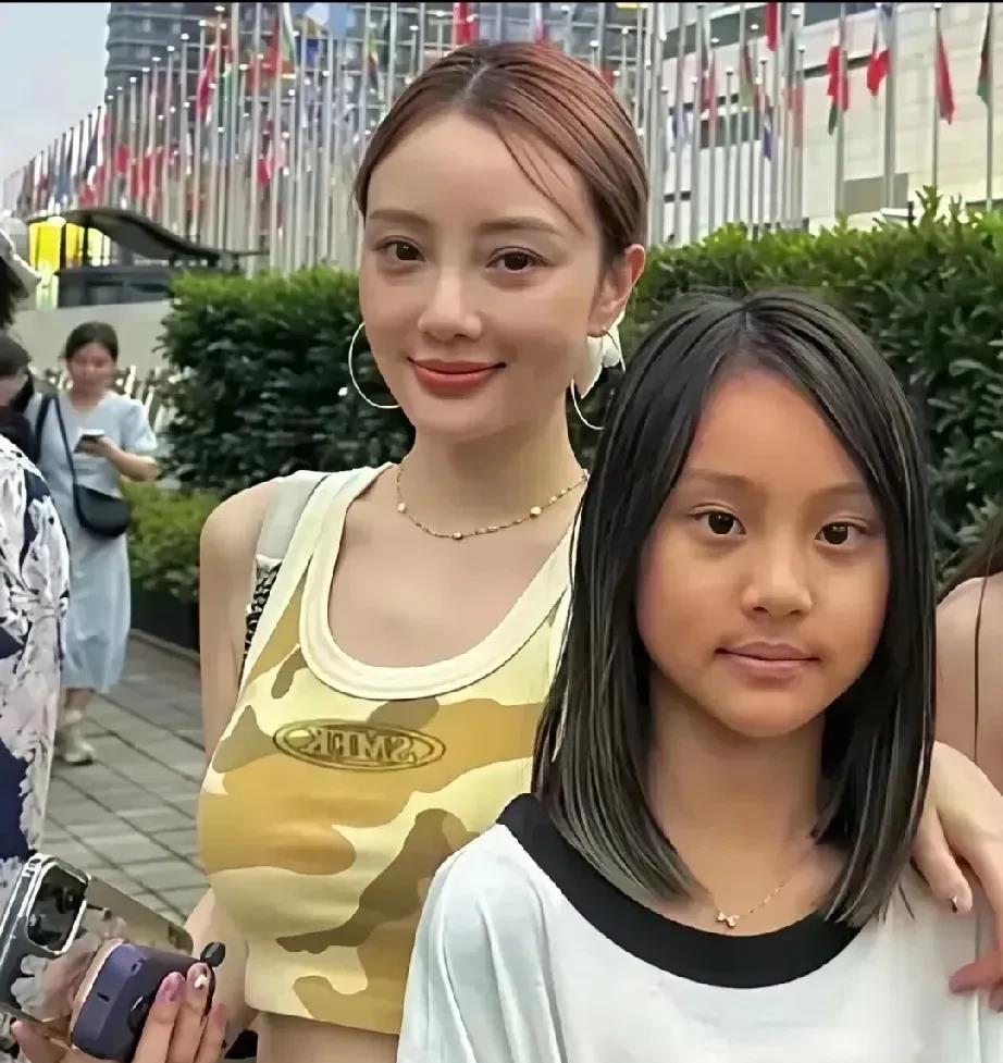 这都不用鉴定亲生的无疑