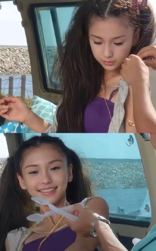 看看她16岁的样子就知道了，原生态就是美！​​​