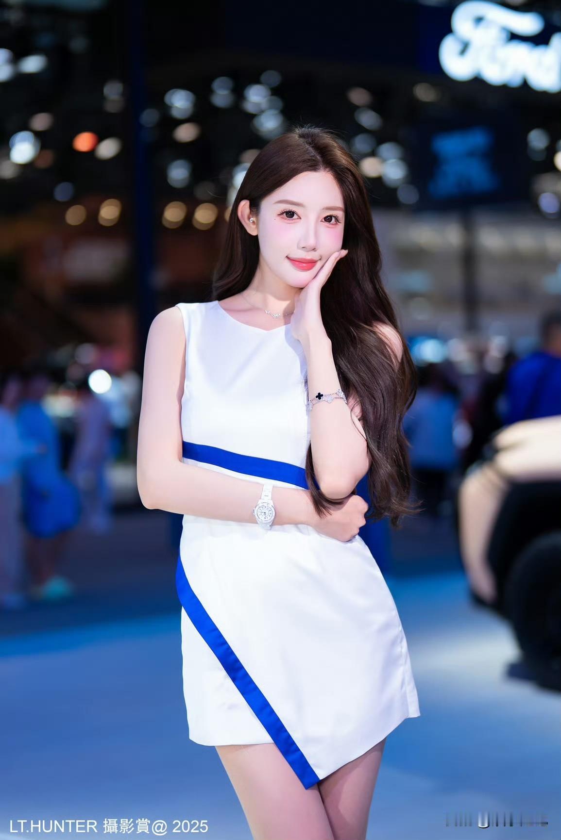 车模：小蜜桃