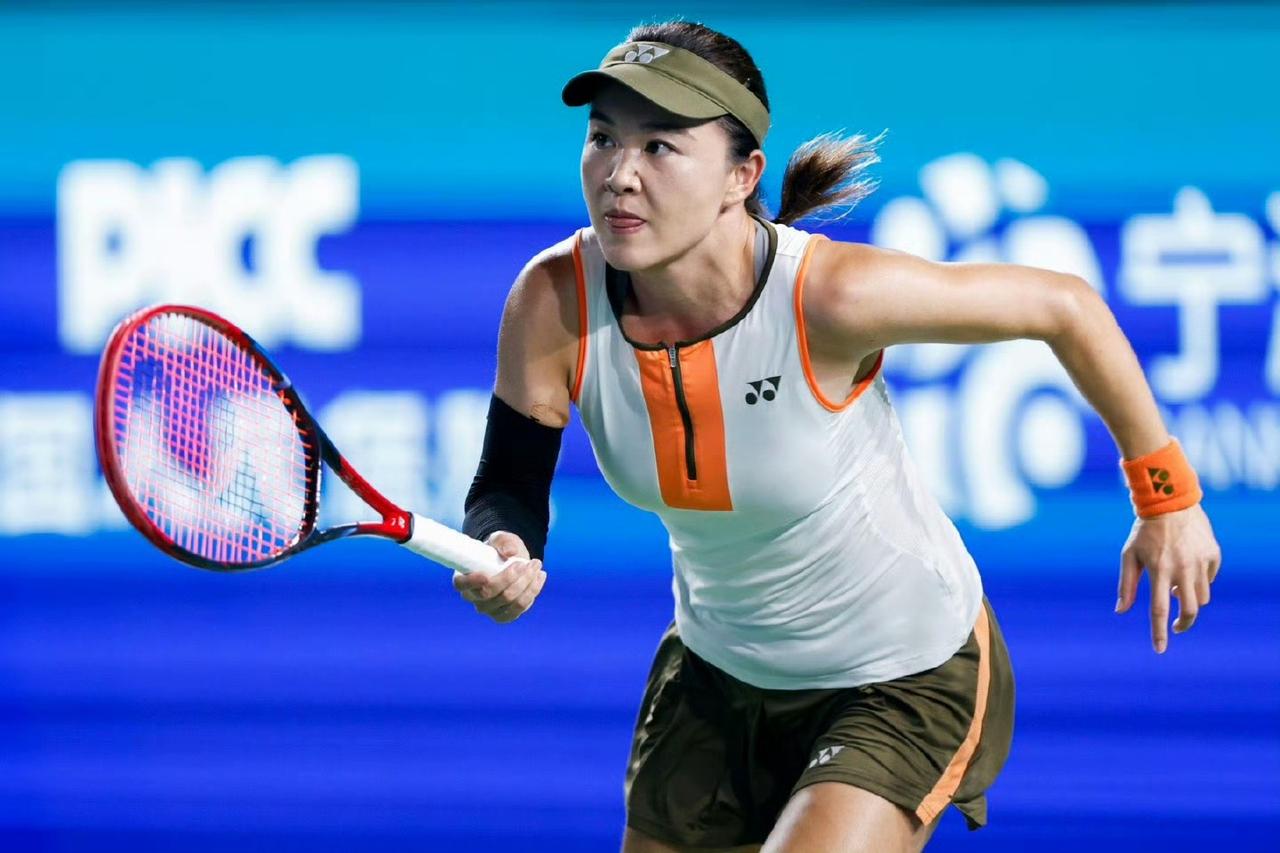 朱编剧张之臻的排名慢慢打回来了，得拿个冠军了，否则提升太慢，距离大满贯正赛还很遥