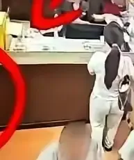 “女孩称被4岁男孩摸屁股”这件事登上了热搜，三次调解无果，女孩称将要起诉这位男孩，我是先笑了一下，随
