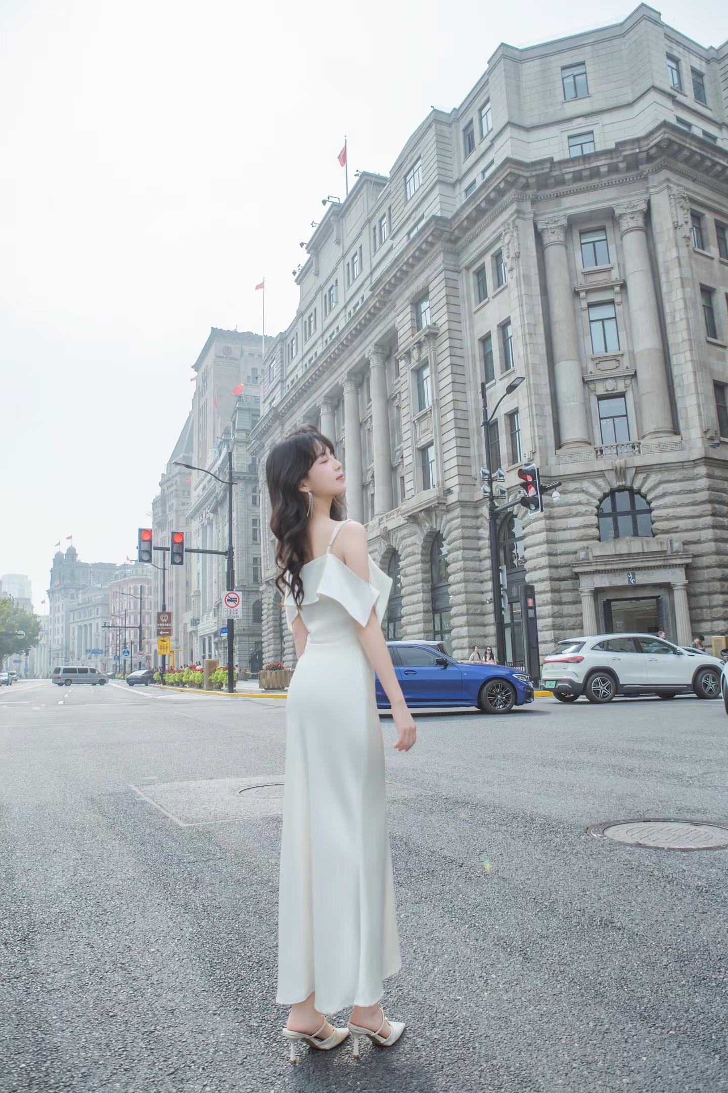 名媛风街拍。可以成为你的白月光吗