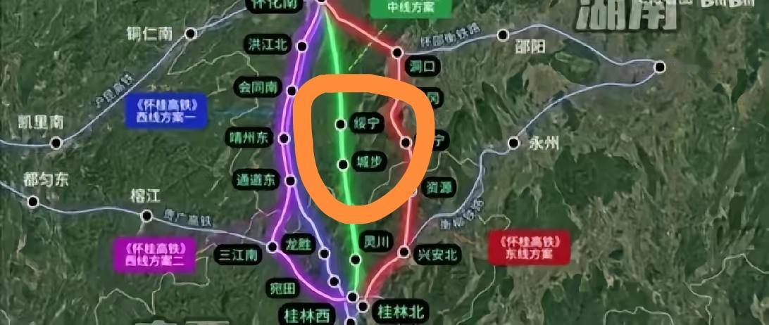 怀桂高铁走中线最划算，同时辐射周边。