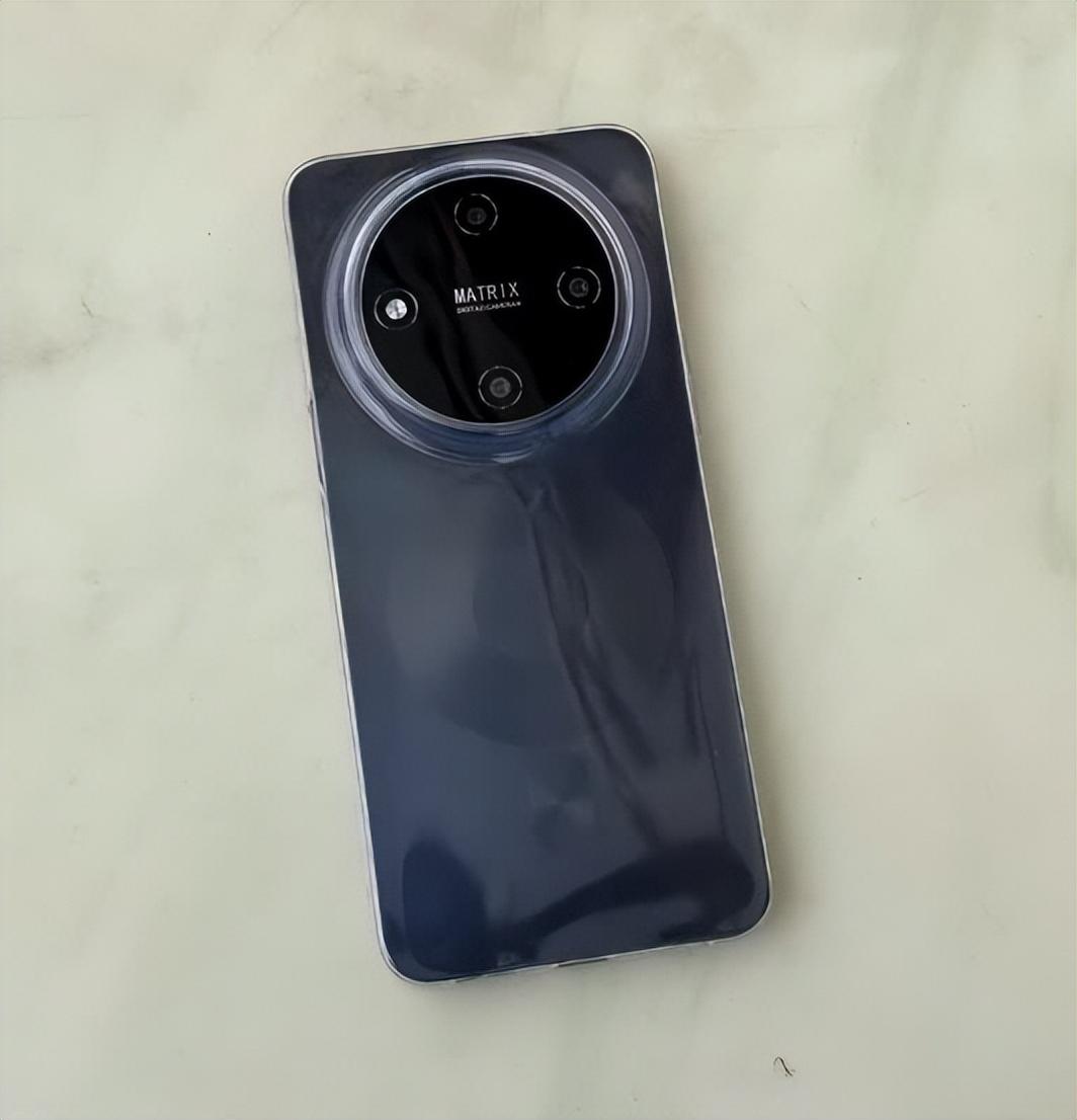 1199元的价格确实非常吸引人，但需要理性看待其配置。虽然该手机配备了骁龙8+