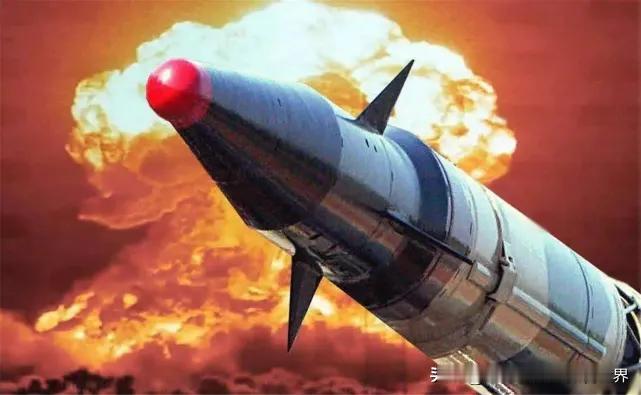 很多人忽略了一个事实，以色列其实是有核武器的。所以，你们凭什么觉得只要伊朗一个劲