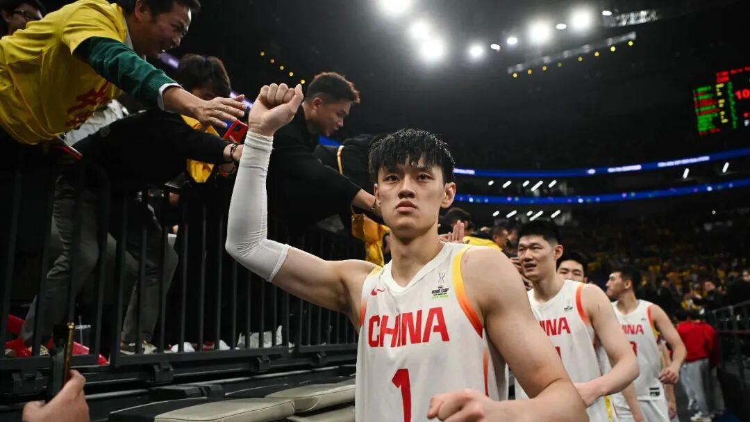 郭昊文、王俊杰遗憾落选！中国男篮核心前锋无缘集训，郭士强指导尽力了