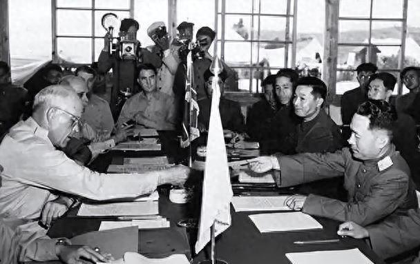 抗美援朝最容易忽视三个真相，任何电影都从未提及，与毛主席有关。 19