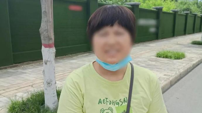 陕西渭南一桩惨案令人扼腕叹息，一名45岁女子在家中遭其42岁堂妹黄某玲持刀杀害。