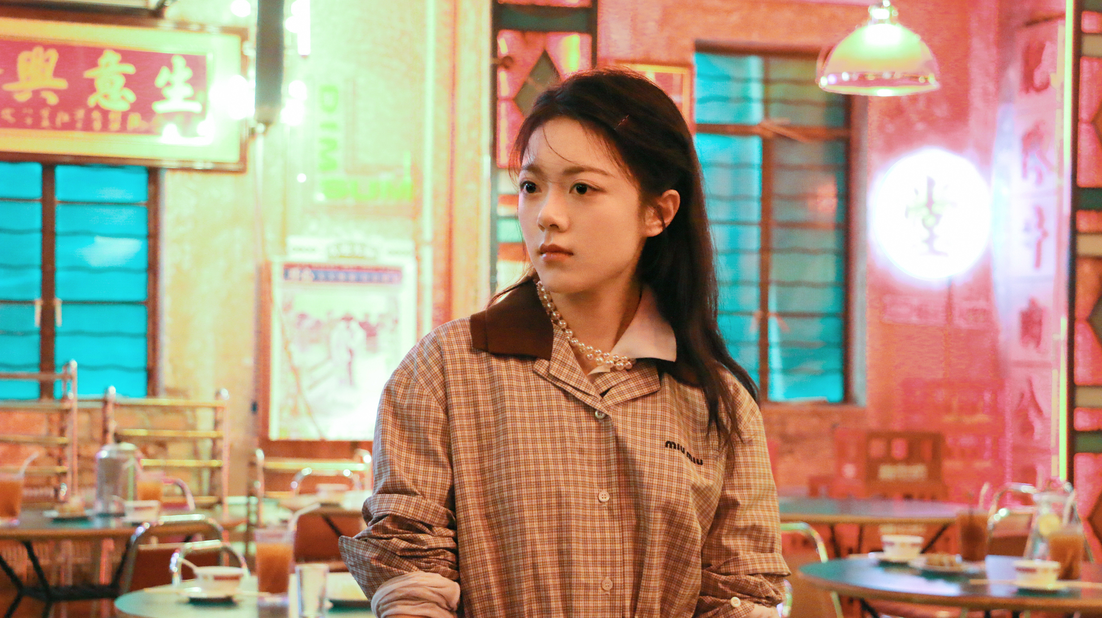 赵今麦居然把宋威龙撩害羞了赵今麦在复制粘贴的时代，你是手写的诗