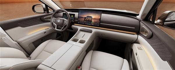 🤔作为关注零跑挺久的车友，昨天刷到D19内饰正式发布，赶紧扒了半天细节，今天