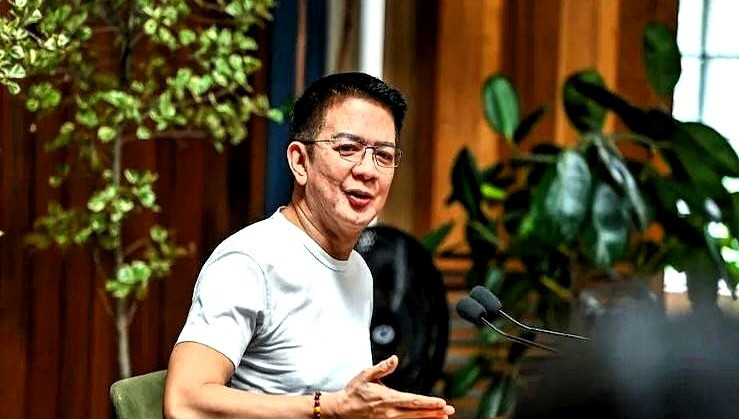 菲律宾弹劾案：议长为啥踩刹车---菲律宾政坛这是要搞哪出