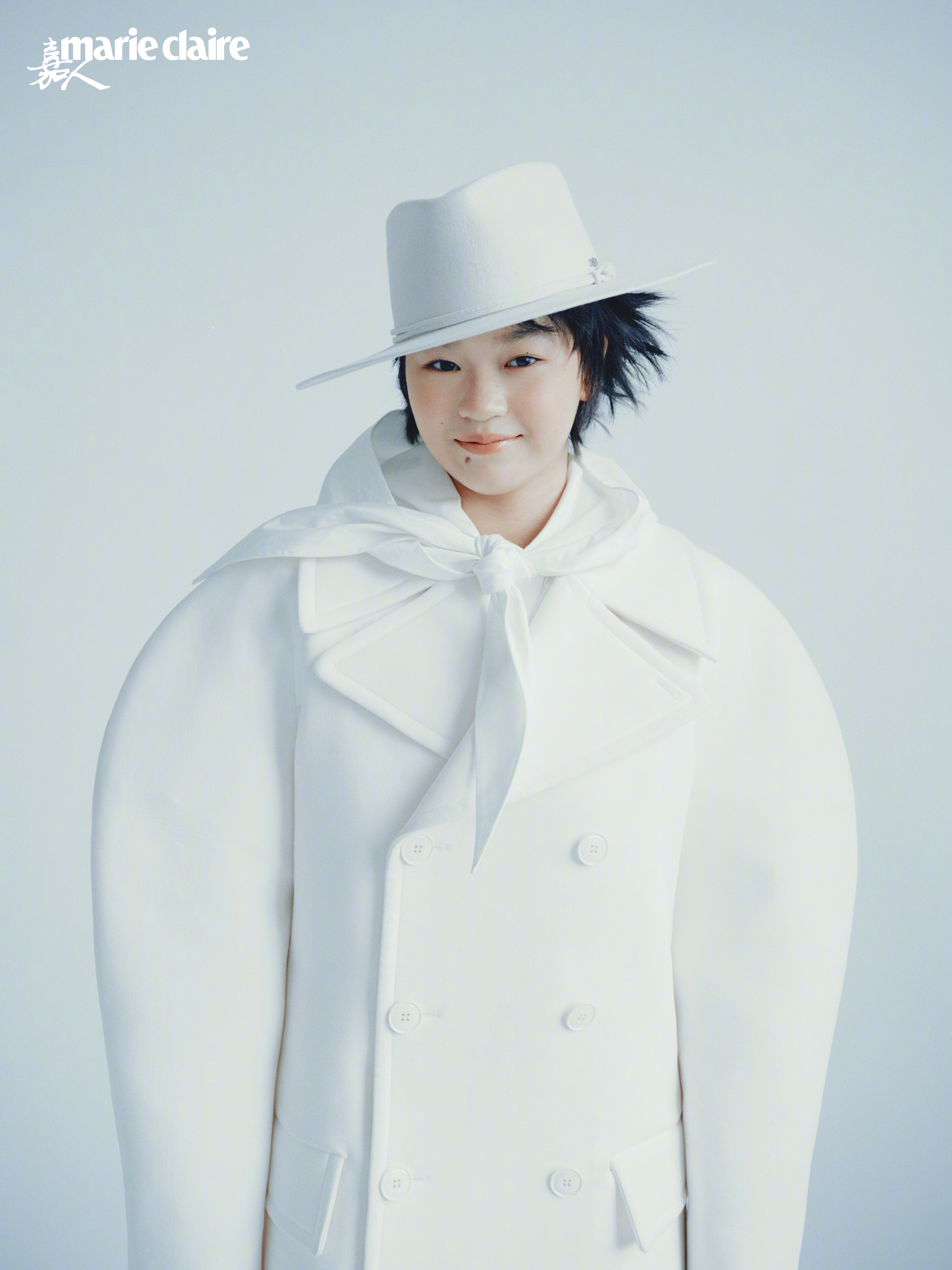 全红婵嘉人四月刊生日封面我们中国最年轻的奥运三金王来啦！嘉人正式揭晓四