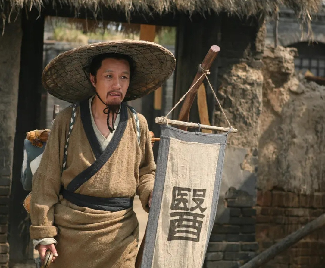 某些人故意热炒“中史造谣”目的可能有很多种，比如转移大家注意力，不让大家把明末历