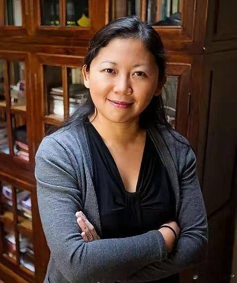 2026年普利策奖颁给了美籍华裔作家李翊云，她靠回忆录《万物自然生长》拿了奖。