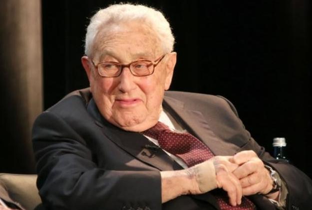 万万没想到，基辛格竟然预言俄乌最先耗干的不是俄乌美，而是一个意想不到的国家？你有