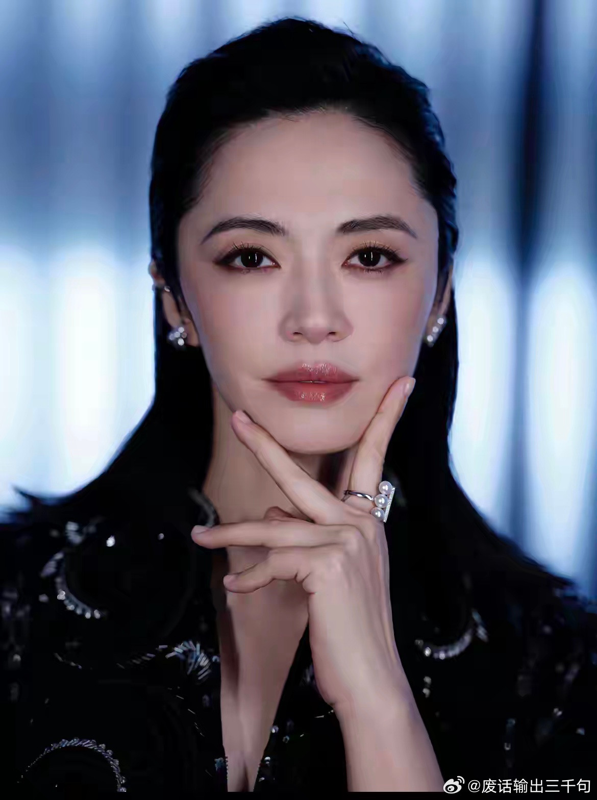 我有预感，经历姚晨这次离婚，估计以后明星们不敢再随意官宣了，原因很简单，已经被人