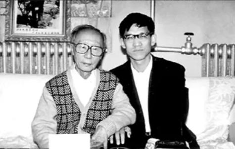 溥仪的叔叔载涛有一妻三妾，1950年，《婚姻法》要求夫妻为一夫一妻制。载涛可为难