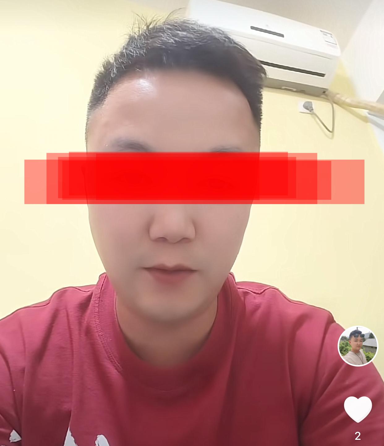 铁头猫说，如果他是神丸就把我打一顿，到现在我都不敢说公开说瓜是吃了几口的。我