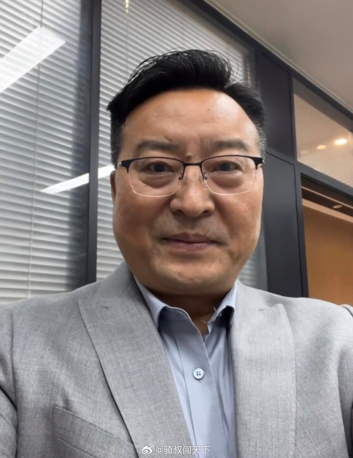 肖战凭什么提名白玉兰？？？ 1. 演技扎实，共情力强 非科班出身，表演...